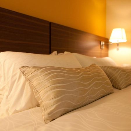 באטו פאהאט Pine Tree Hotel מראה חיצוני תמונה