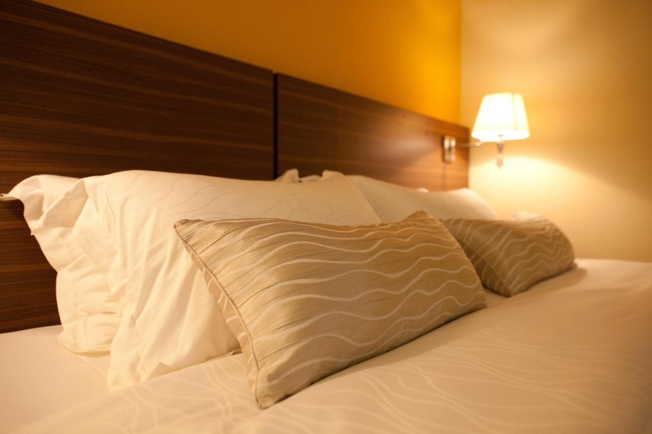 באטו פאהאט Pine Tree Hotel מראה חיצוני תמונה